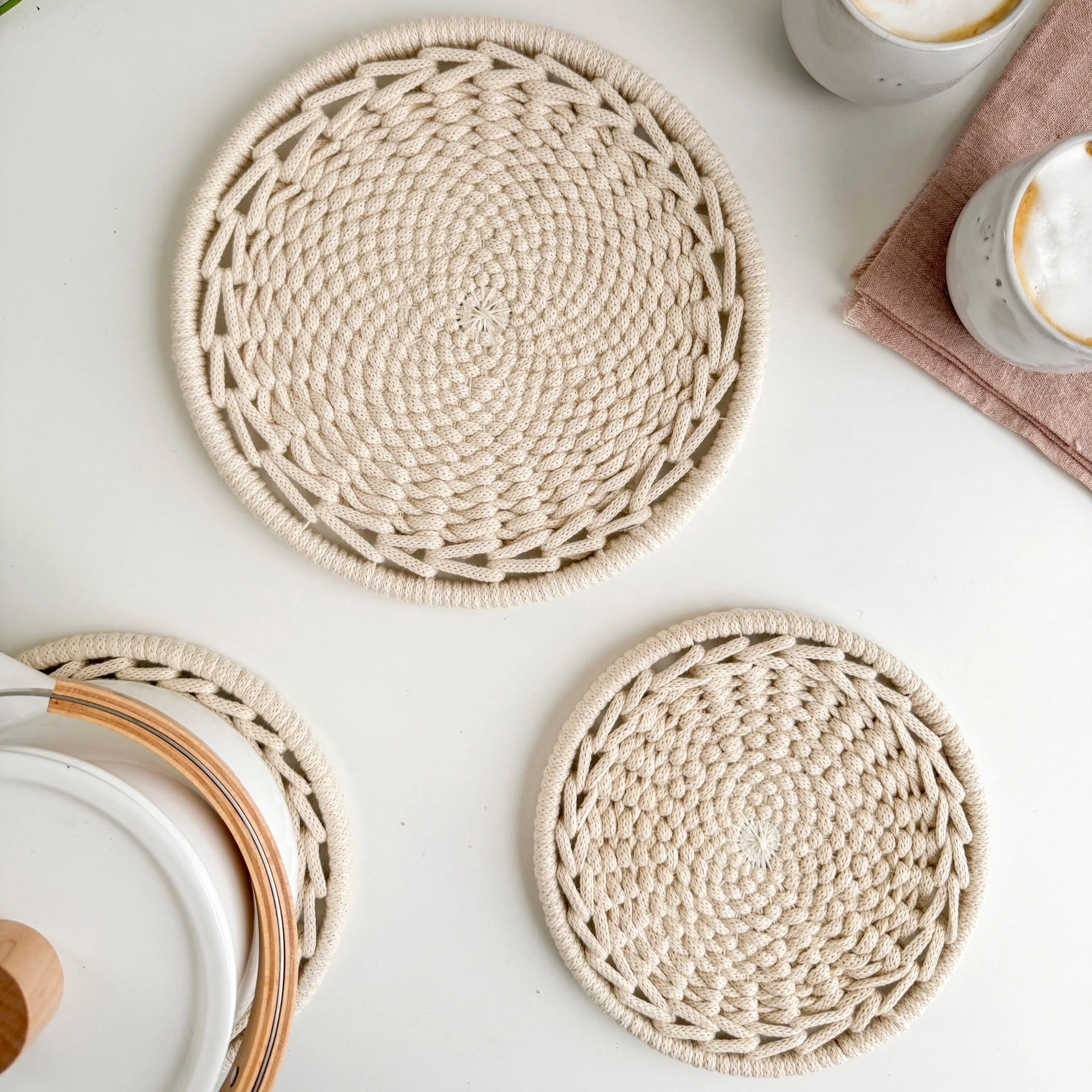 Avery Woven Trivet Kit (Makes 2) - Image 3