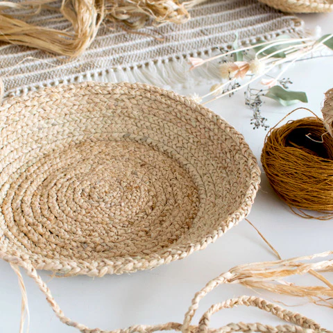 Flax & Twine Madagascar Raffia - Image 9